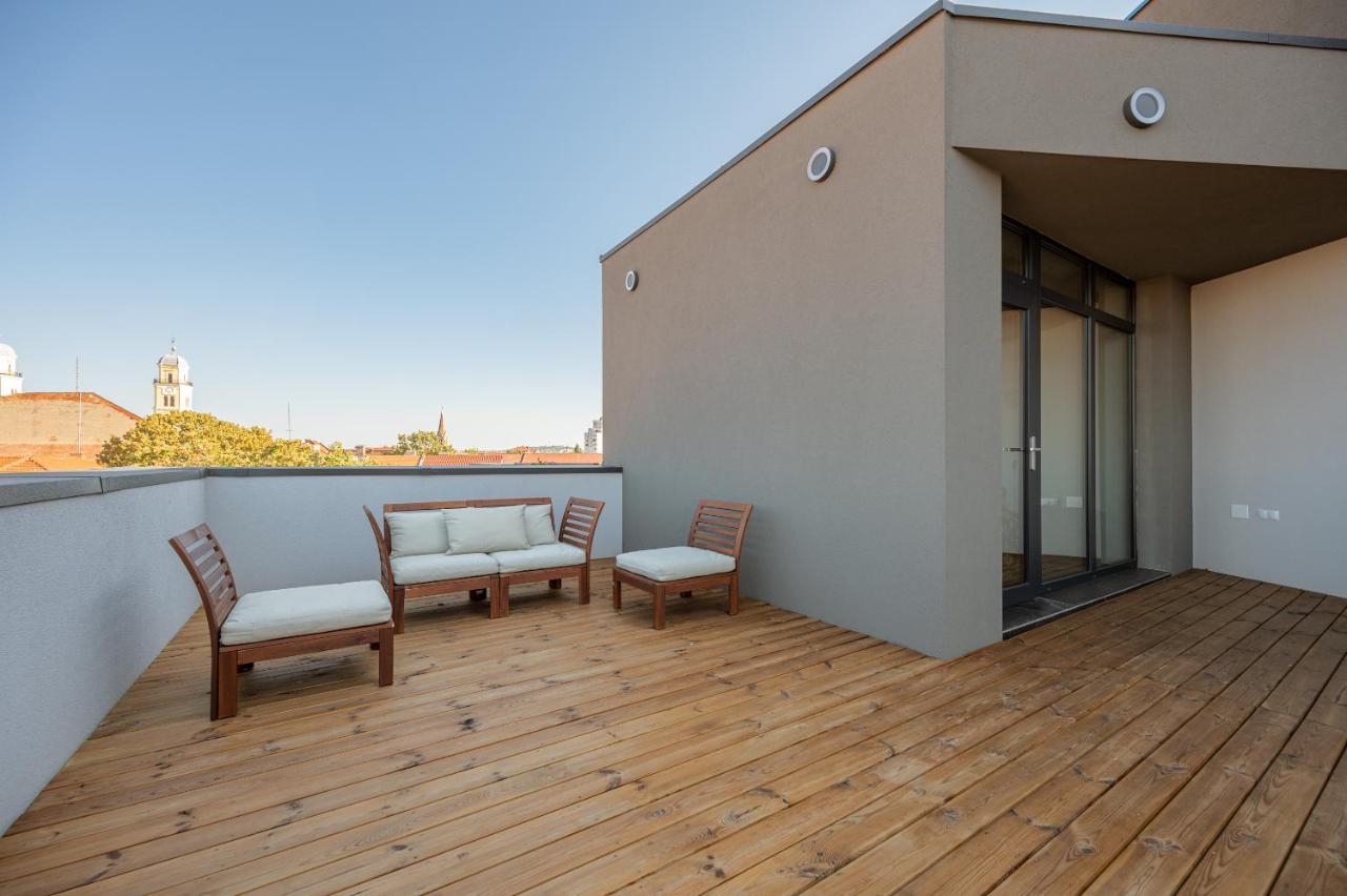 Calvin Apart otel Oradea Dış mekan fotoğraf